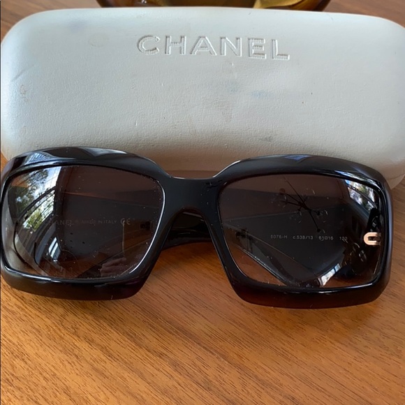CHANEL Accessories - Vintage Authentic Chanel Sunglasses